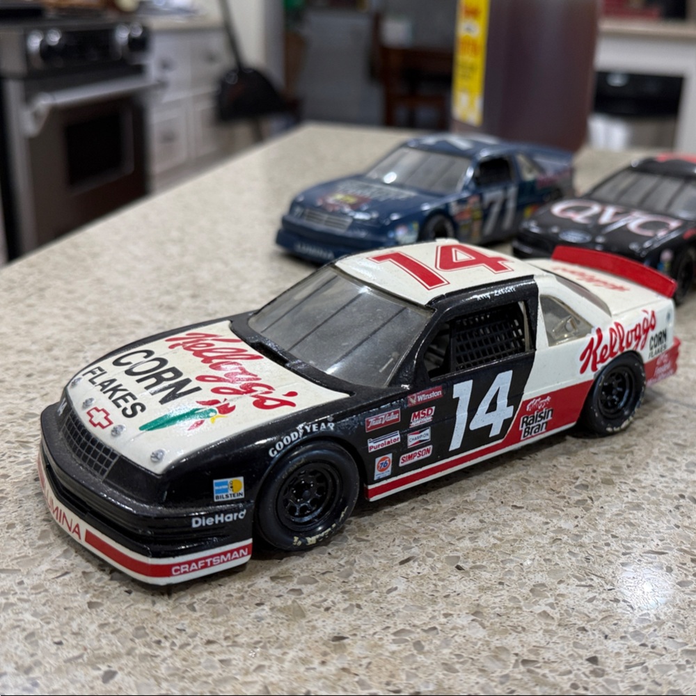 Nascar Kellogg's Corn Flakes #14 Die-Cast Race Car - White/Red/Black